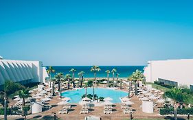 Hotel Iberostar Royal Andalus Chiclana de la Frontera Exterior photo