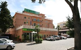 Hostal La Casa de Enfrente Málaga Exterior photo